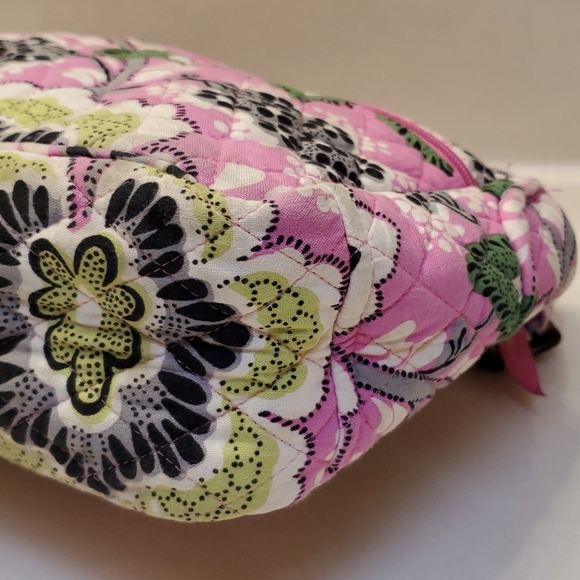 Vera Bradley Shoulder Bag - Picture 5 of 9